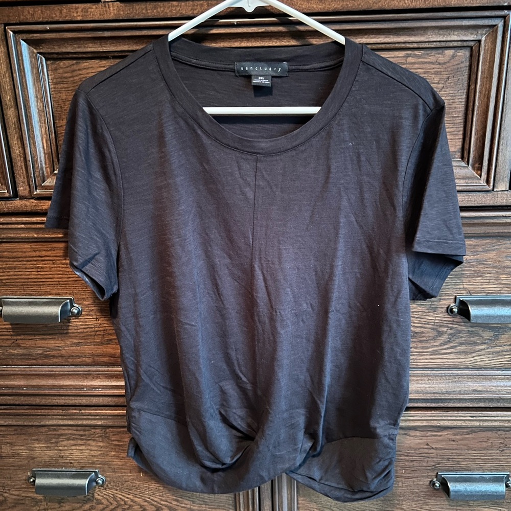 Sanctuary black top